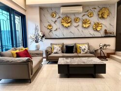 Dmanor (D16), Terrace #570119071